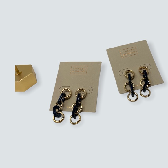 14th & Union Chainlink Drop Earrings - Picture 6 of 6